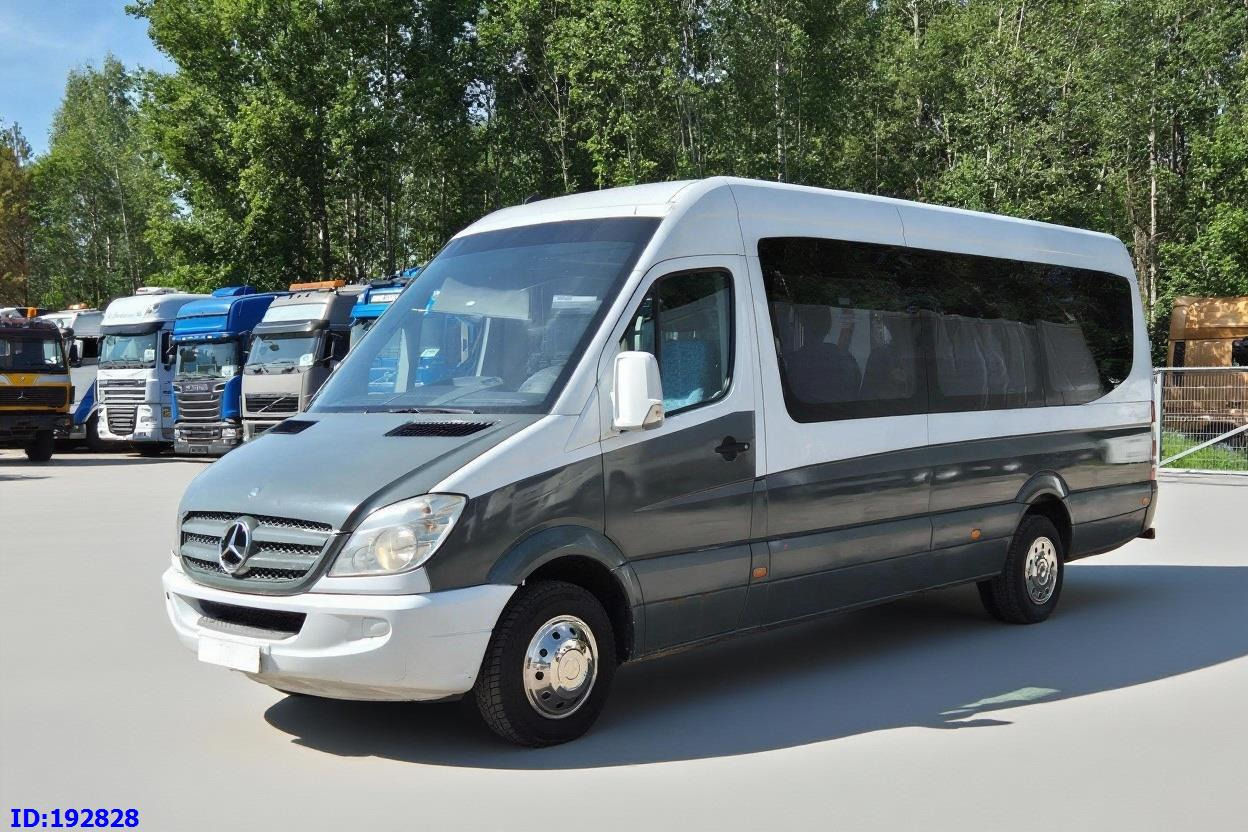MERCEDES-BENZ Sprinter 519 - 17 place - Euro5 - Микроавтобус, Пассажирский фургон: фото 1 MERCEDES-BENZ Sprinter 519 - 17 place - Euro5 - Микроавтобус, Пассажирский фургон: фото 1
