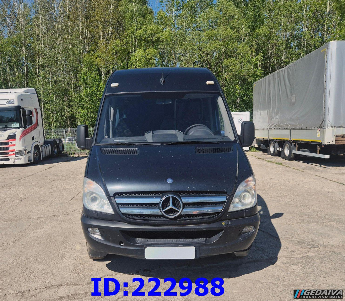 MERCEDES-BENZ Sprinter 519 VIP - 17 Seater - Туристический автобус: фото 2 MERCEDES-BENZ Sprinter 519 VIP - 17 Seater - Туристический автобус: фото 2