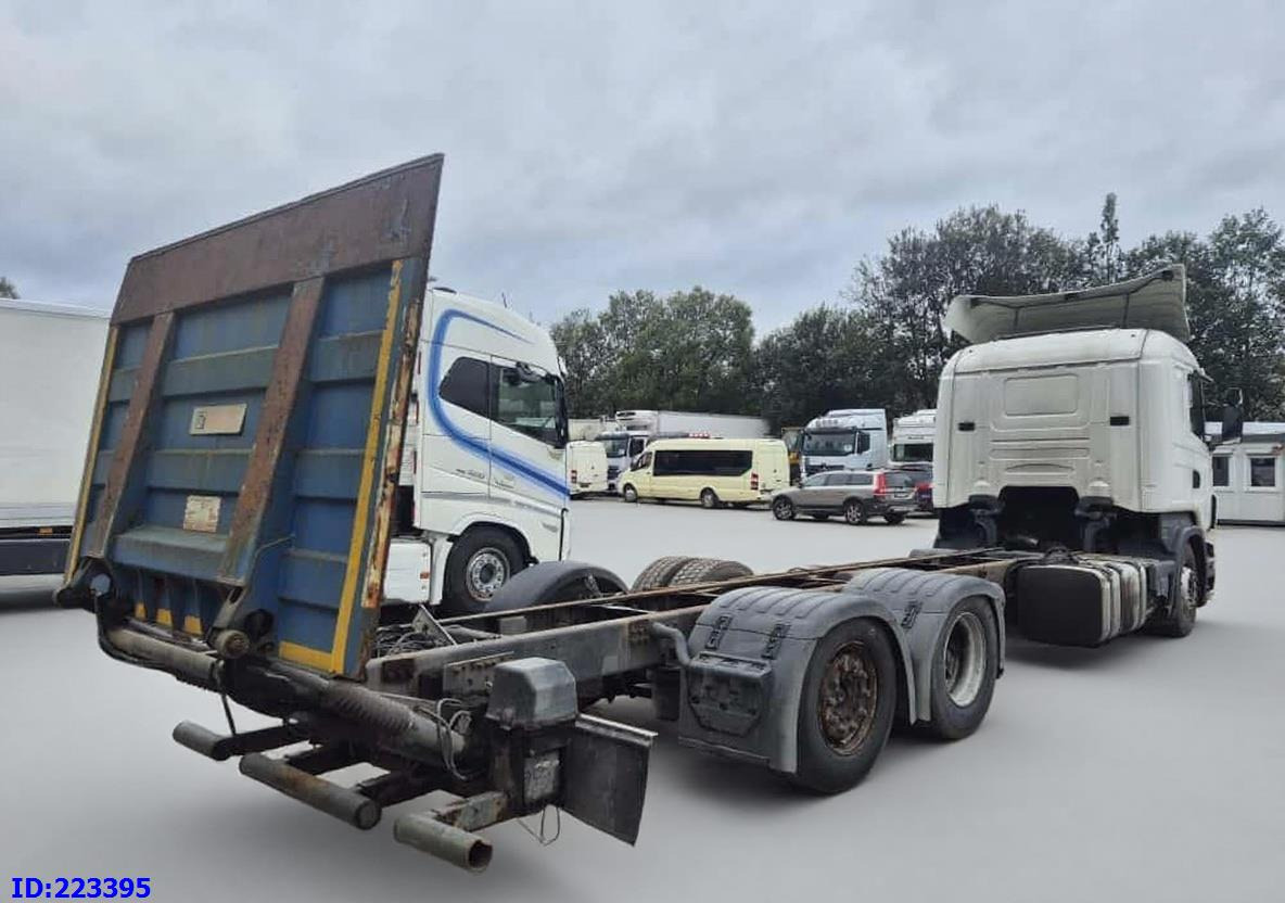 SCANIA R440 6X2 Steering axle (Motor defekt) - Грузовик-шасси: фото 5 SCANIA R440 6X2 Steering axle (Motor defekt) - Грузовик-шасси: фото 5