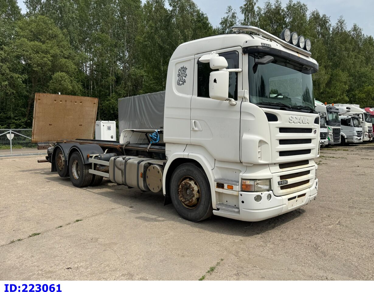 SCANIA R480 6X2 3 Pedals - Грузовик-шасси: фото 1 SCANIA R480 6X2 3 Pedals - Грузовик-шасси: фото 1