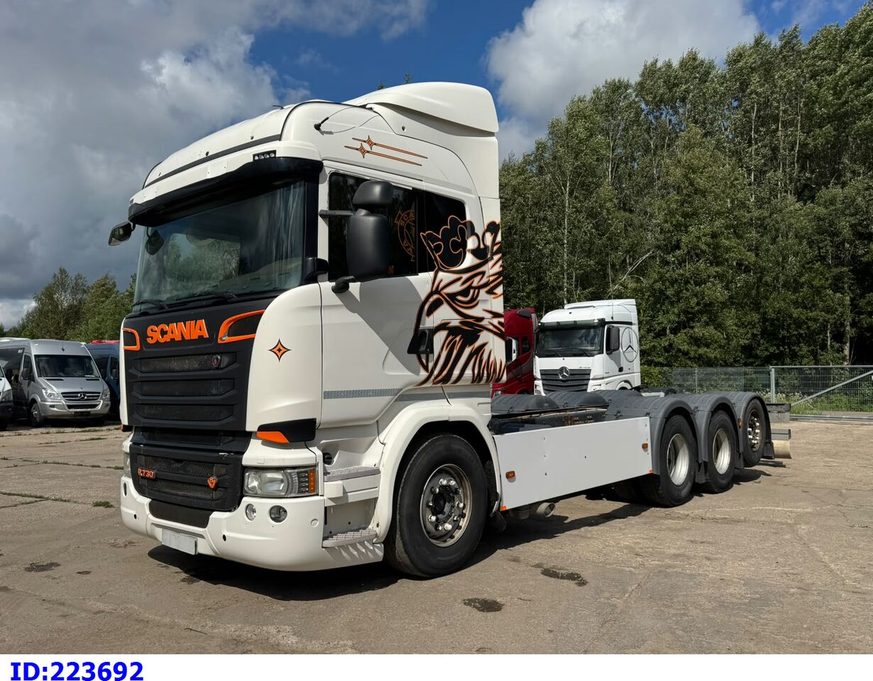 SCANIA R730 8x4 Steering Axle - Грузовик-шасси: фото 2 SCANIA R730 8x4 Steering Axle - Грузовик-шасси: фото 2