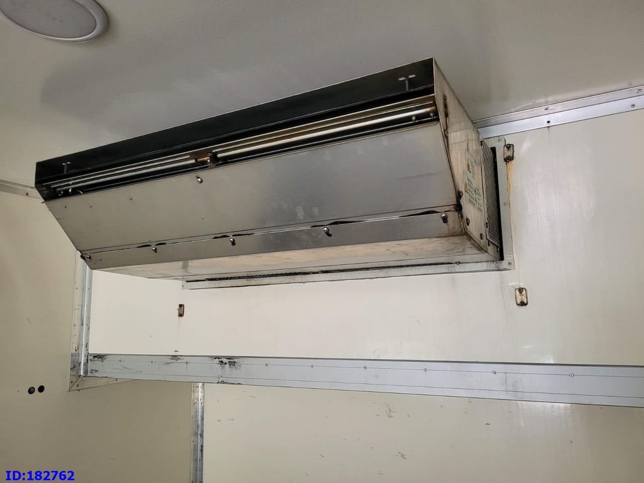 THERMO KING TS-500e - Холодильная установка: фото 4 THERMO KING TS-500e - Холодильная установка: фото 4