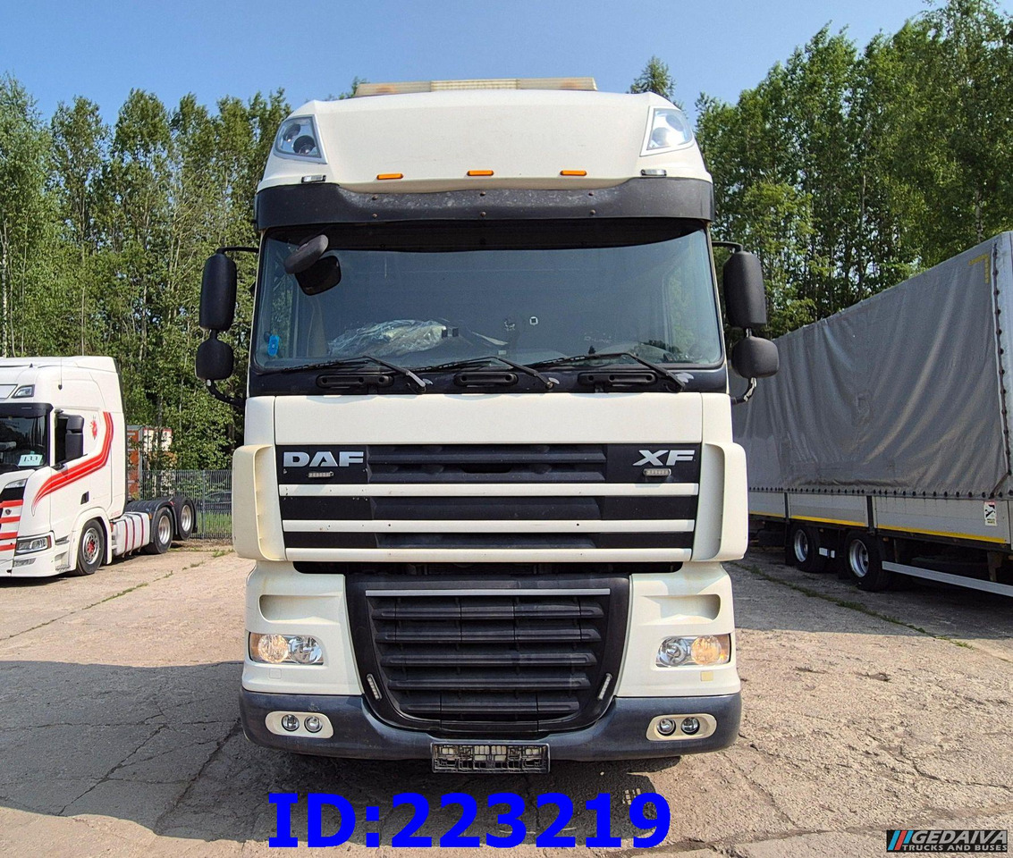 DAF XF 105.460 6X2 (10 tyre) Retarder Euro5 - Тягач: фото 2 DAF XF 105.460 6X2 (10 tyre) Retarder Euro5 - Тягач: фото 2