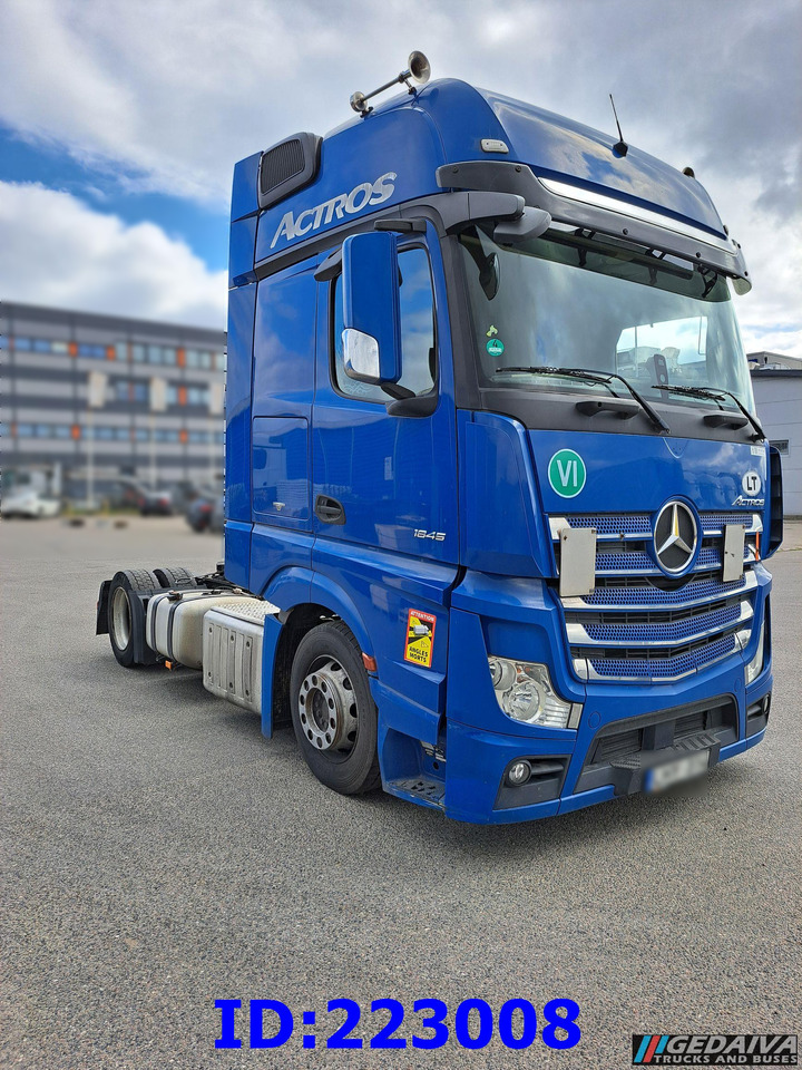 MERCEDES-BENZ Actros 1845 - Mega - Euro6 - Тягач: фото 3 MERCEDES-BENZ Actros 1845 - Mega - Euro6 - Тягач: фото 3