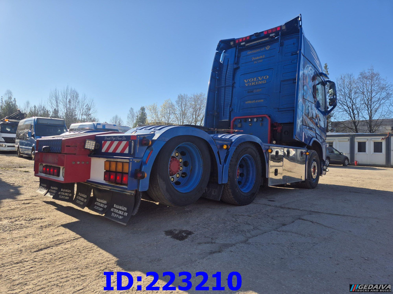 VOLVO FH16 600HP 6X2 SHOW TRUCK - Тягач: фото 5 VOLVO FH16 600HP 6X2 SHOW TRUCK - Тягач: фото 5