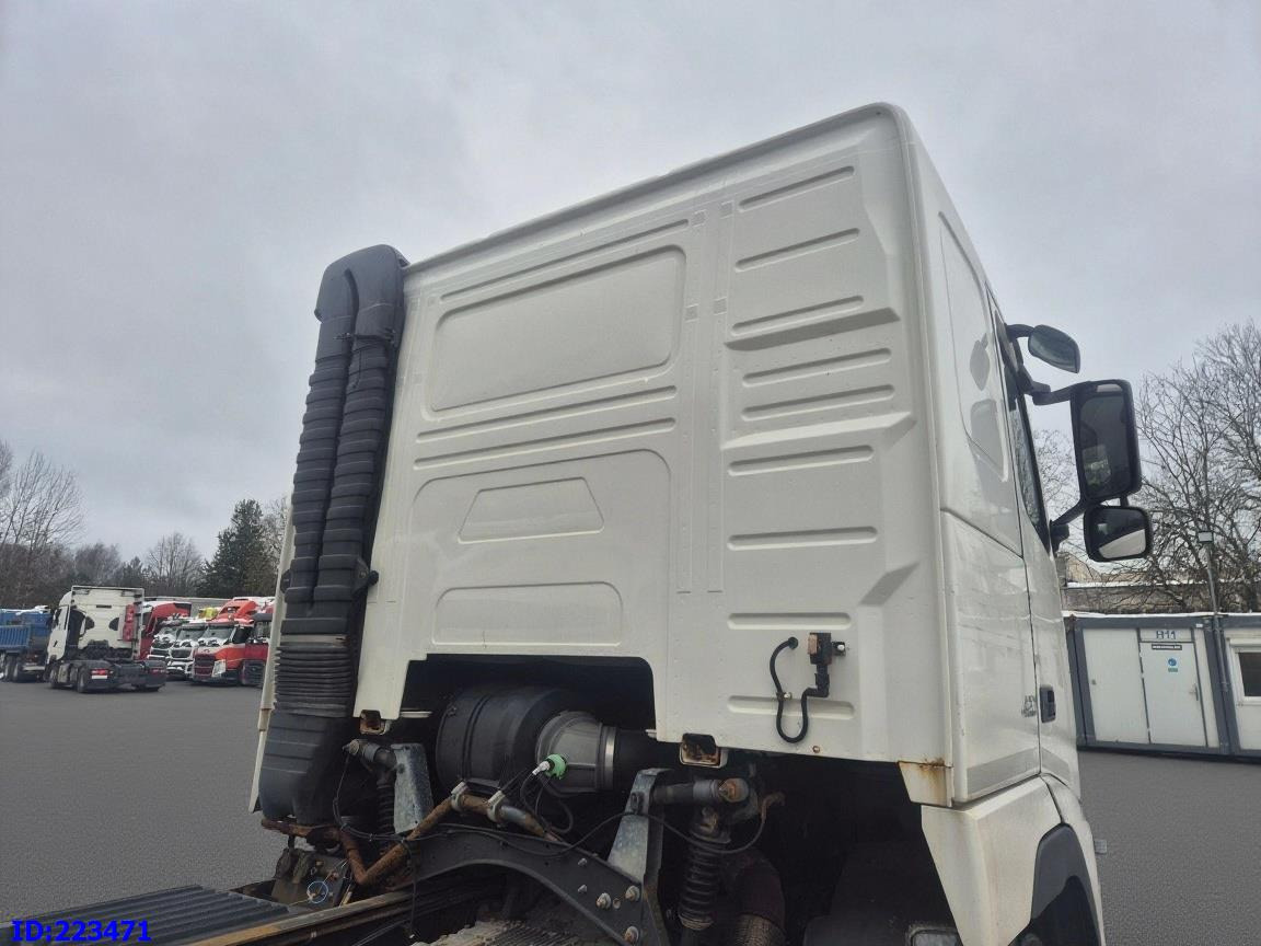 VOLVO FH 420HP 6×2 Steering axle - Грузовик-шасси: фото 5 VOLVO FH 420HP 6×2 Steering axle - Грузовик-шасси: фото 5