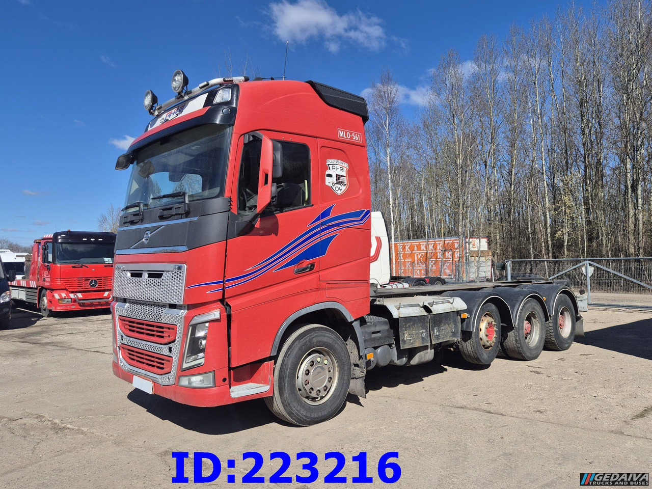 VOLVO FH16 700HP 8X4 Big axle - Грузовик-шасси: фото 1 VOLVO FH16 700HP 8X4 Big axle - Грузовик-шасси: фото 1