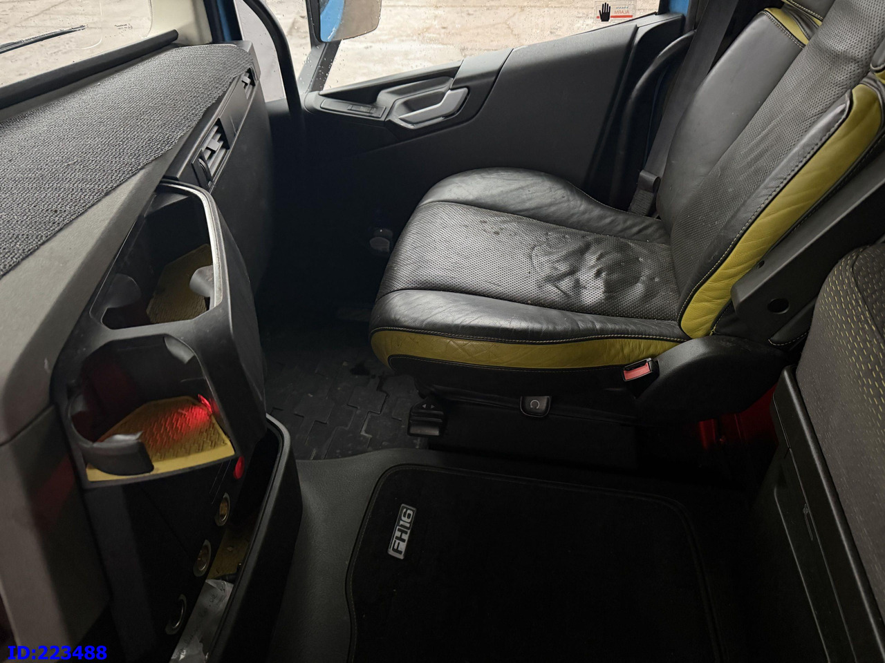 Грузовик-шасси VOLVO FH16 750HP 6x2: фото 17