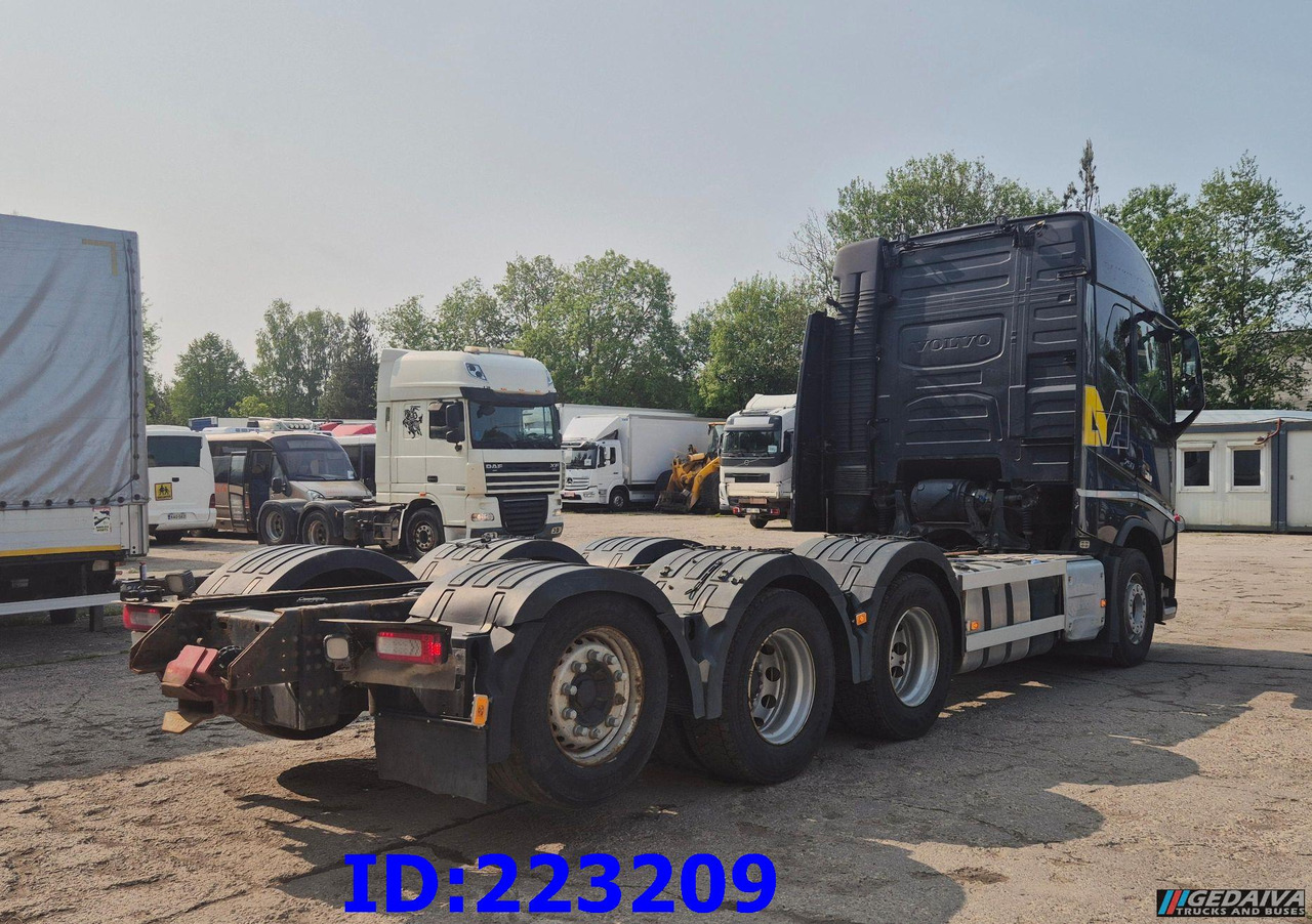 VOLVO FH16 750HP 8x4 Steering axle - Грузовик-шасси: фото 5 VOLVO FH16 750HP 8x4 Steering axle - Грузовик-шасси: фото 5