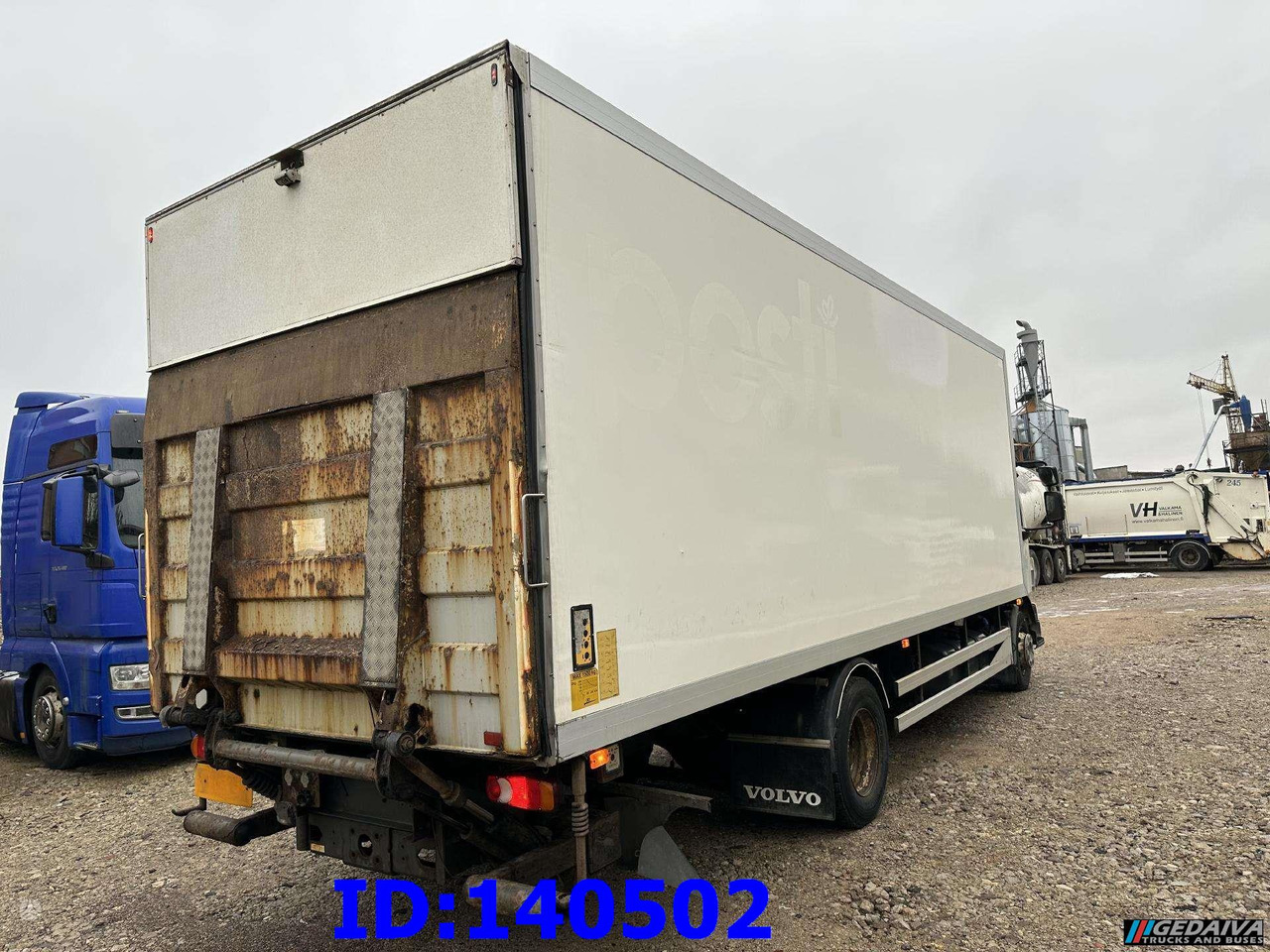 VOLVO FL 280 4x2 Manual Euro5 - Грузовик с закрытым кузовом: фото 3 VOLVO FL 280 4x2 Manual Euro5 - Грузовик с закрытым кузовом: фото 3