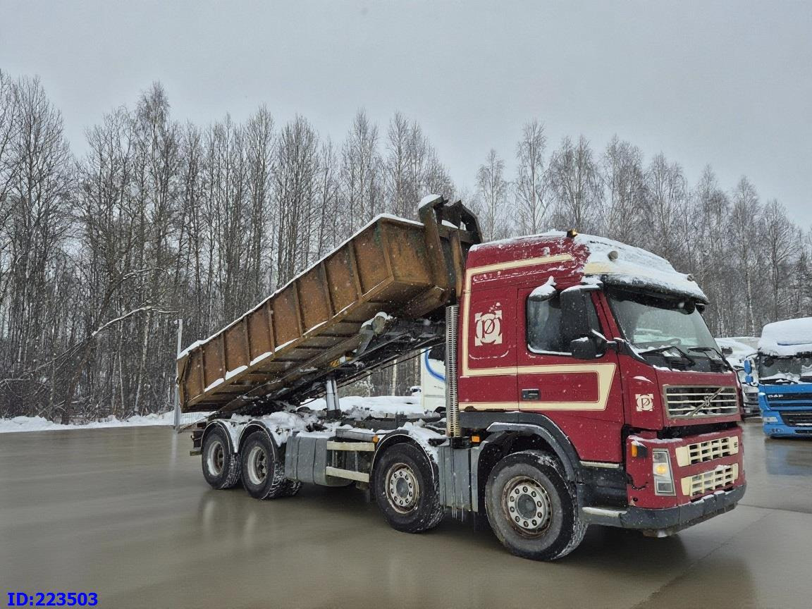 VOLVO FM12 420HP 8x2 - Самосвал: фото 2 VOLVO FM12 420HP 8x2 - Самосвал: фото 2