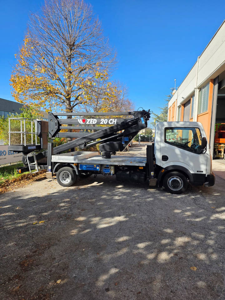 CTE ZED 20 CH - Грузовик с подъемником: фото 1 CTE ZED 20 CH - Грузовик с подъемником: фото 1