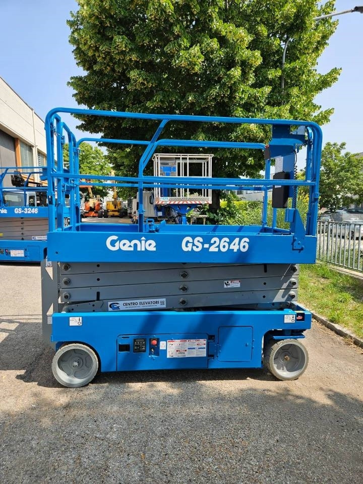 Genie GS 2646 - Ножничный подъемник: фото 1 Genie GS 2646 - Ножничный подъемник: фото 1