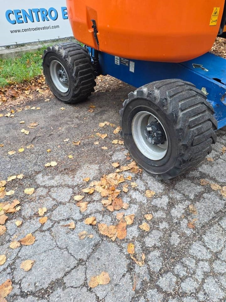 JLG 450 AJ - Коленчатый подъемник: фото 3 JLG 450 AJ - Коленчатый подъемник: фото 3