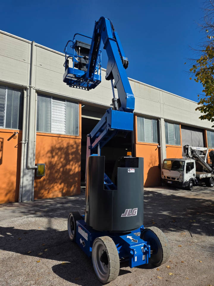 JLG E 300 AJP - Коленчатый подъемник: фото 4 JLG E 300 AJP - Коленчатый подъемник: фото 4