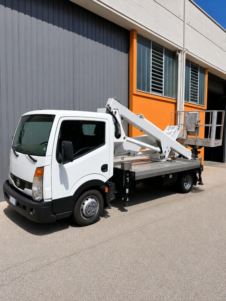 MULTITEL MX 170 - Грузовик с подъемником: фото 1 MULTITEL MX 170 - Грузовик с подъемником: фото 1