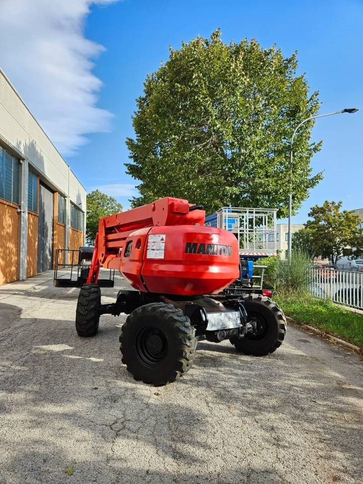 Manitou 160 ATJ - Коленчатый подъемник: фото 3 Manitou 160 ATJ - Коленчатый подъемник: фото 3