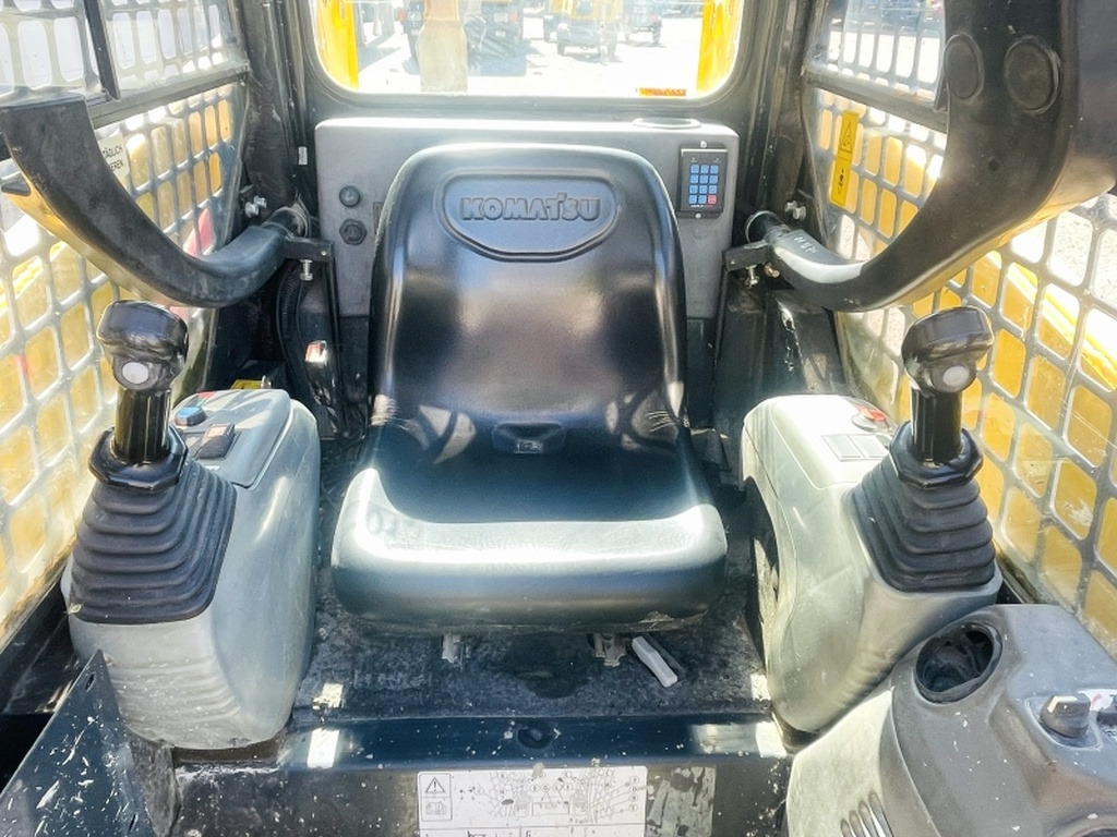 Komatsu SK714-5 (4067) - Мини-погрузчик с бортовым поворотом: фото 5 Komatsu SK714-5 (4067) - Мини-погрузчик с бортовым поворотом: фото 5