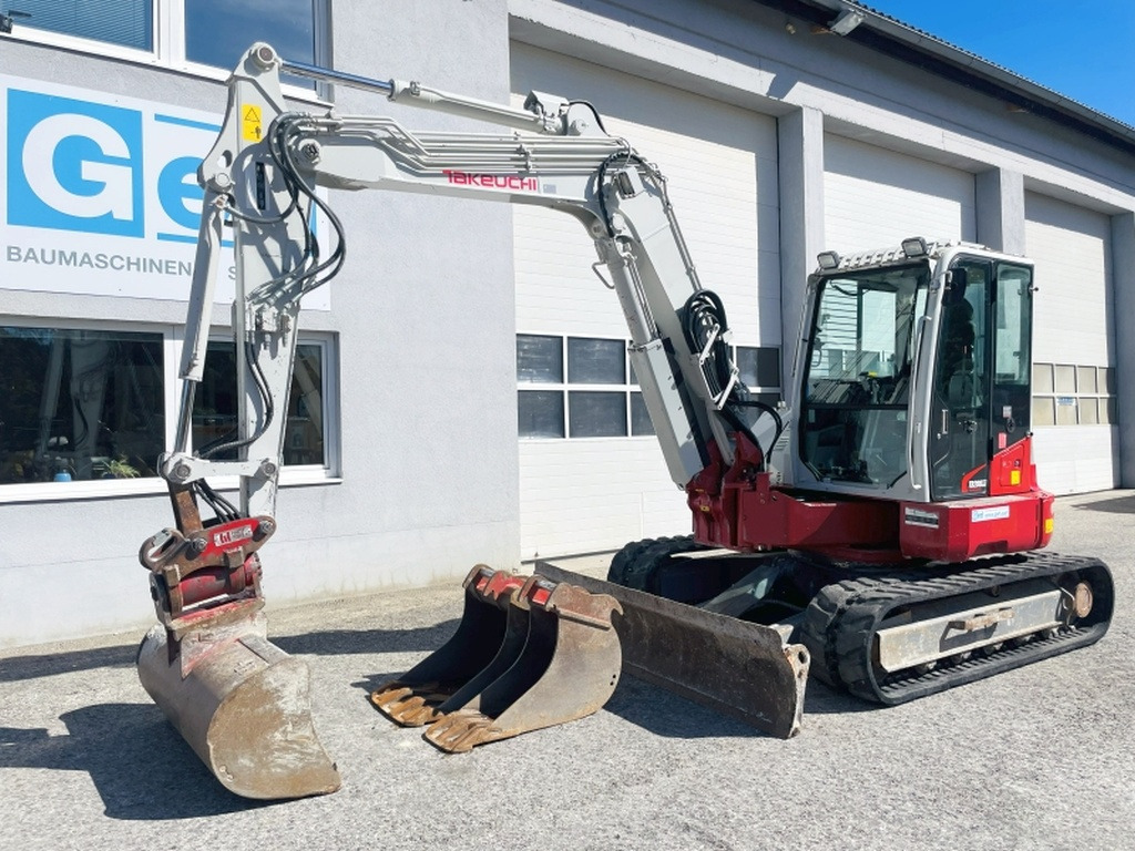 Takeuchi TB280FR (4050) - Мини-экскаватор: фото 4 Takeuchi TB280FR (4050) - Мини-экскаватор: фото 4