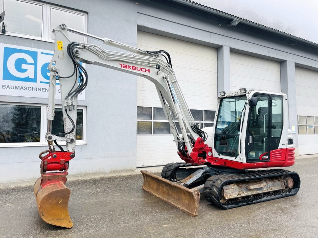 Takeuchi TB290 (3925) - Мини-экскаватор: фото 3 Takeuchi TB290 (3925) - Мини-экскаватор: фото 3
