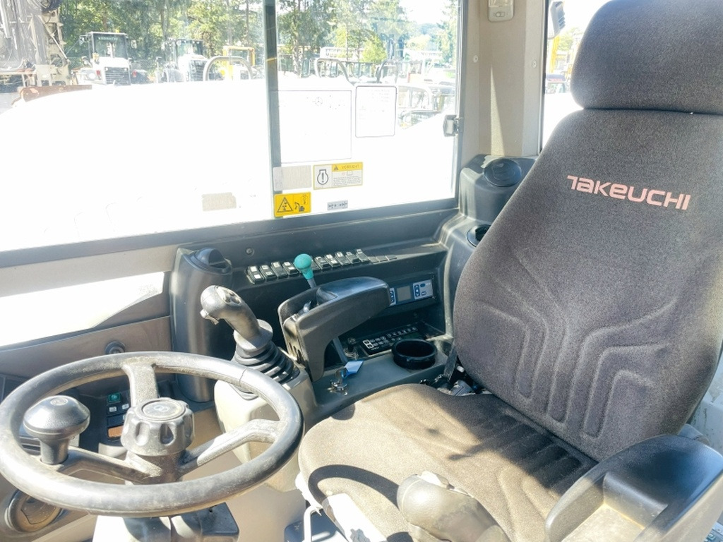 Takeuchi TB295W (4045) - Колёсный экскаватор: фото 5 Takeuchi TB295W (4045) - Колёсный экскаватор: фото 5