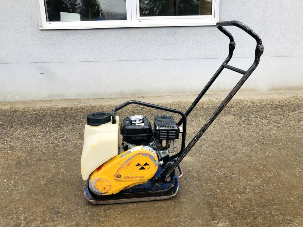 Verschiedenes MIKASA MVCF60HVAS (3931) - Виброплита: фото 4 Verschiedenes MIKASA MVCF60HVAS (3931) - Виброплита: фото 4