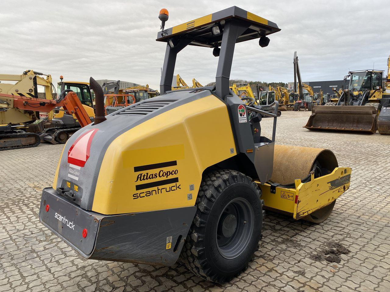 Dynapac CA1300D - Компактор: фото 4 Dynapac CA1300D - Компактор: фото 4