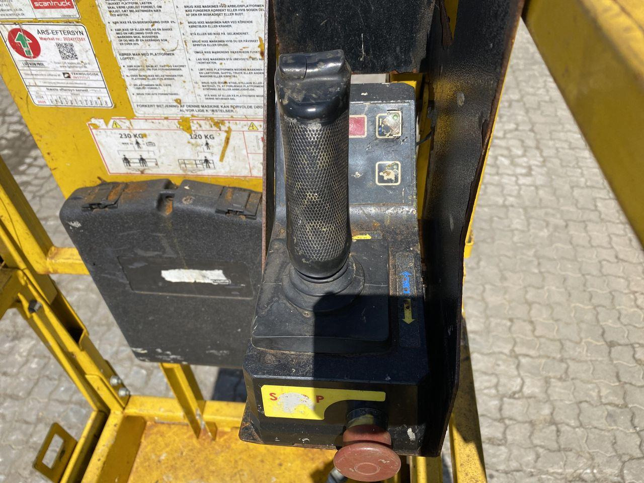 GMG 1930-ED 2.0 - Ножничный подъемник: фото 3 GMG 1930-ED 2.0 - Ножничный подъемник: фото 3