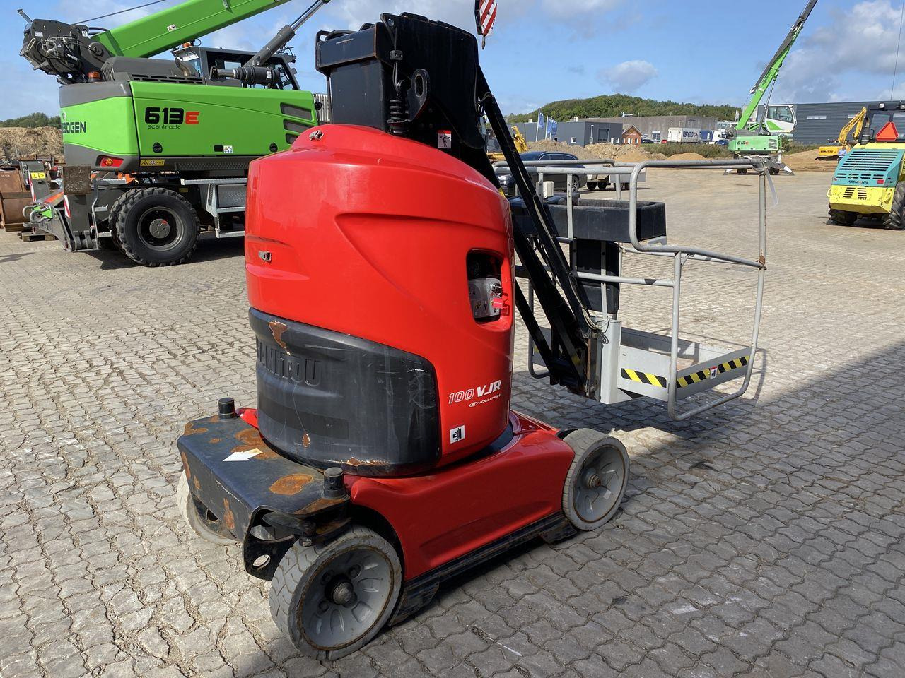 Manitou 100VJR - Вертикальный мачтовый подъемник: фото 4 Manitou 100VJR - Вертикальный мачтовый подъемник: фото 4