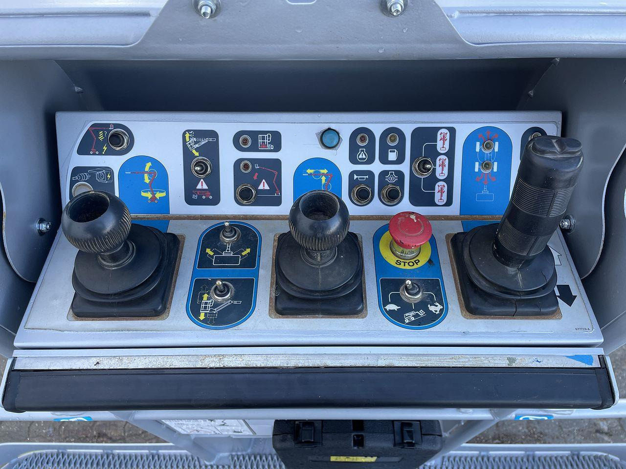 Manitou 160ATJ RC - Коленчатый подъемник: фото 3 Manitou 160ATJ RC - Коленчатый подъемник: фото 3