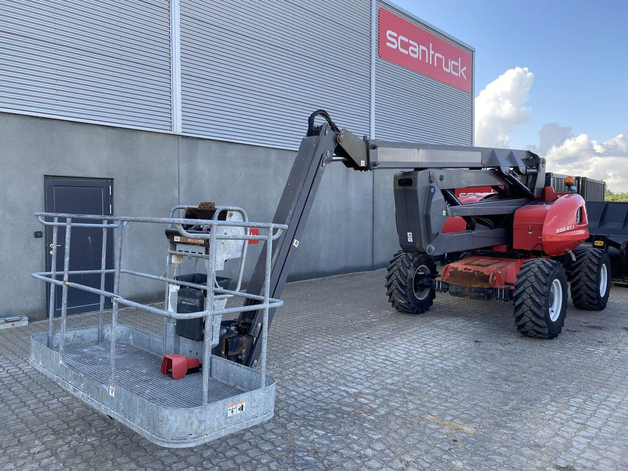 Manitou 200ATJ RC - Коленчатый подъемник: фото 1 Manitou 200ATJ RC - Коленчатый подъемник: фото 1