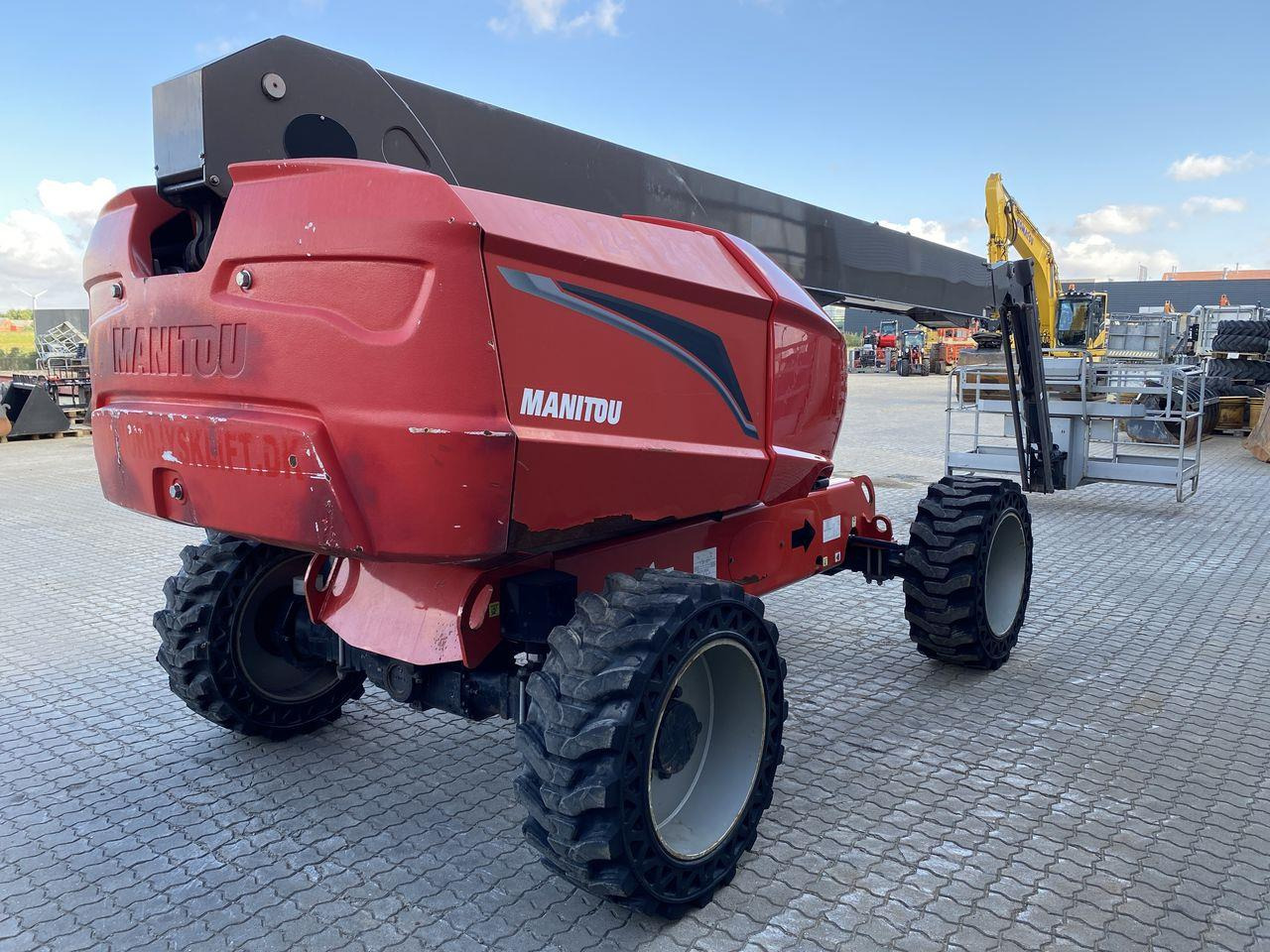 Manitou 220TJ+ - Телескопический подъемник: фото 4 Manitou 220TJ+ - Телескопический подъемник: фото 4
