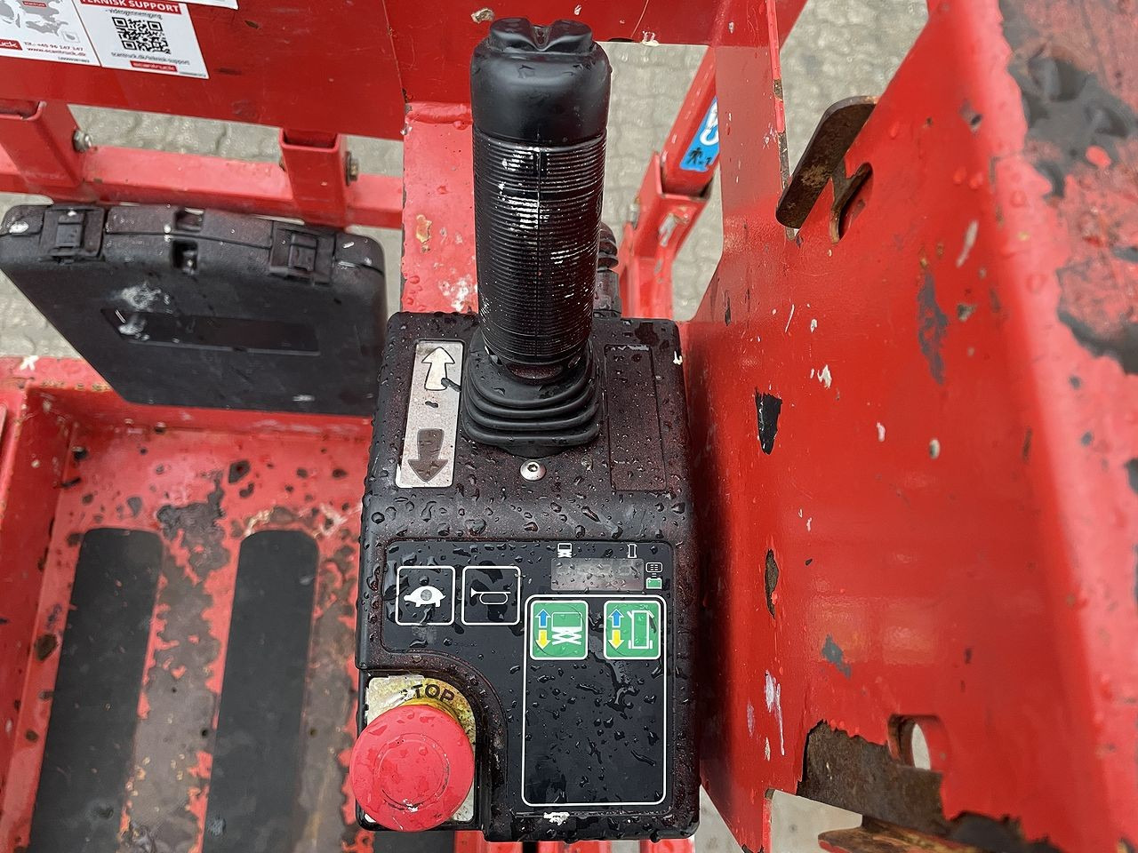 Manitou 78SEC - Ножничный подъемник: фото 3 Manitou 78SEC - Ножничный подъемник: фото 3