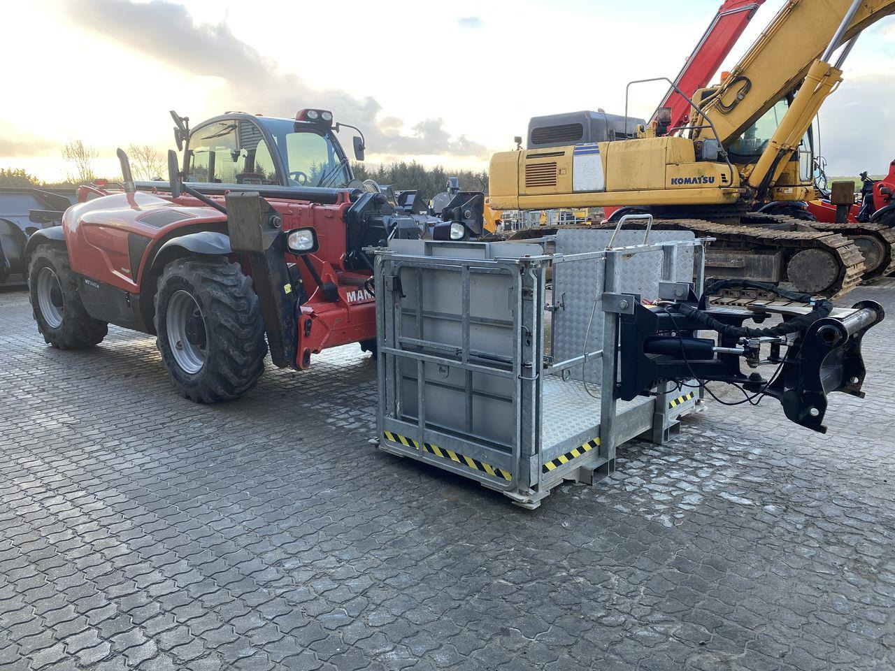 Manitou MT1440A ST3B - Телескопический погрузчик: фото 5 Manitou MT1440A ST3B - Телескопический погрузчик: фото 5