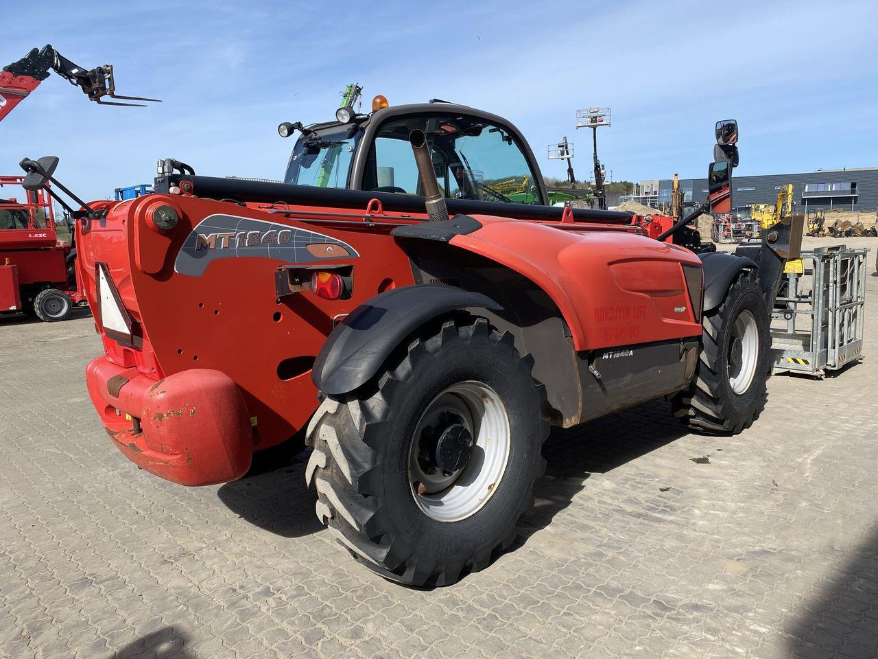 Manitou MT1840A ST3B - Телескопический погрузчик: фото 4 Manitou MT1840A ST3B - Телескопический погрузчик: фото 4
