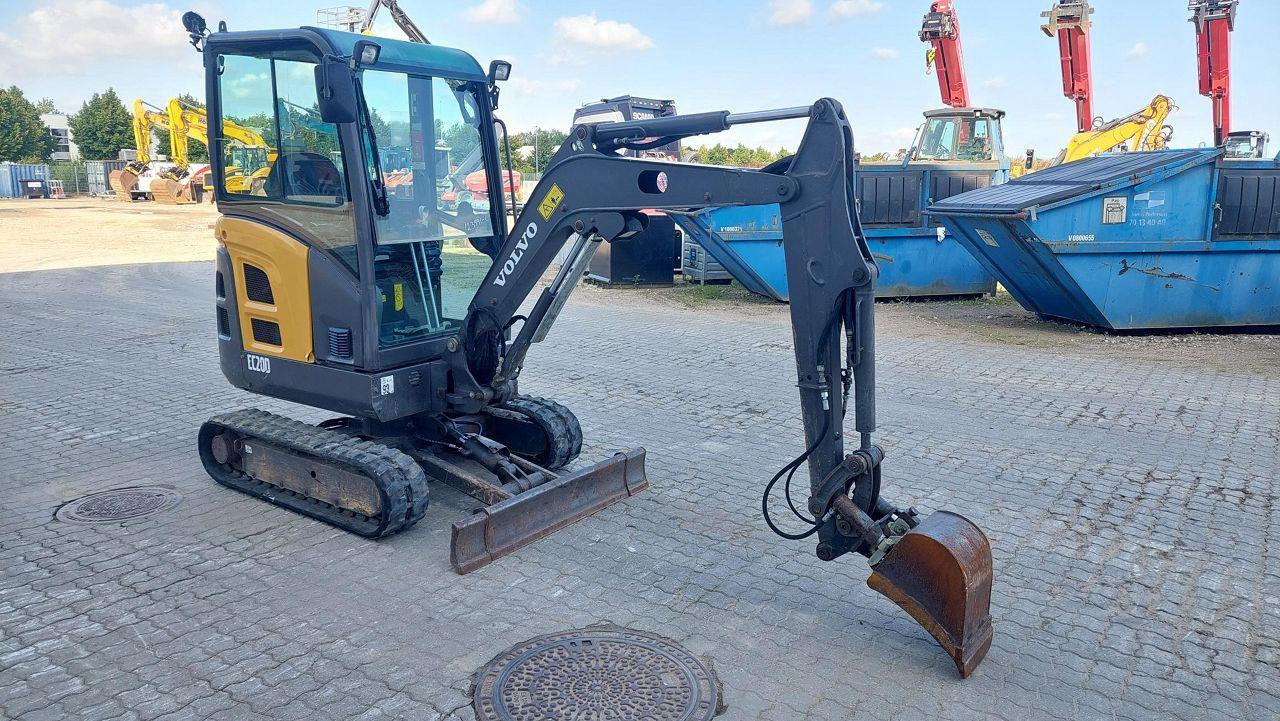 Volvo EC20D - Мини-экскаватор: фото 5 Volvo EC20D - Мини-экскаватор: фото 5
