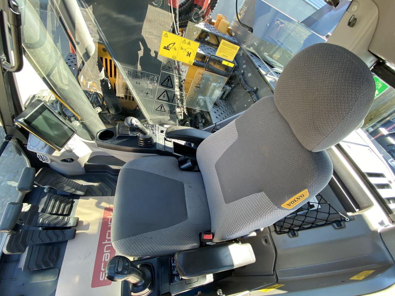 Volvo ECR145 - Гусеничный экскаватор: фото 3 Volvo ECR145 - Гусеничный экскаватор: фото 3