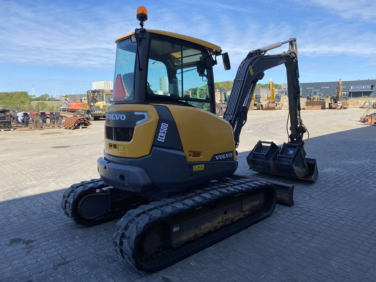 Volvo ECR50D - Мини-экскаватор: фото 4 Volvo ECR50D - Мини-экскаватор: фото 4