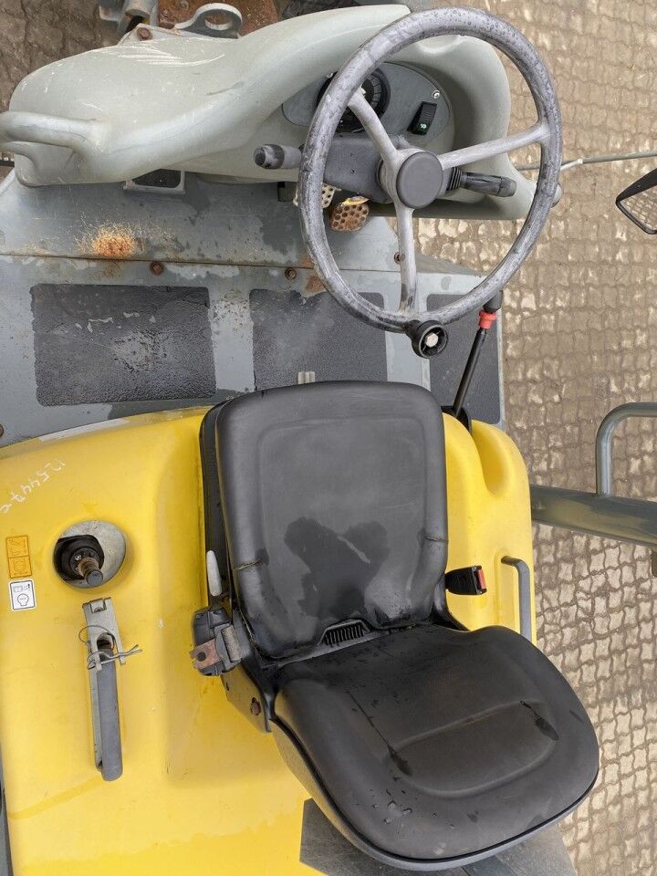 Wacker Neuson 3001 - Мини-самосвал: фото 3 Wacker Neuson 3001 - Мини-самосвал: фото 3