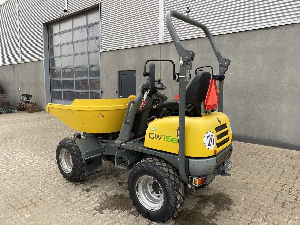 Wacker Neuson DW15E - Мини-самосвал: фото 2 Wacker Neuson DW15E - Мини-самосвал: фото 2