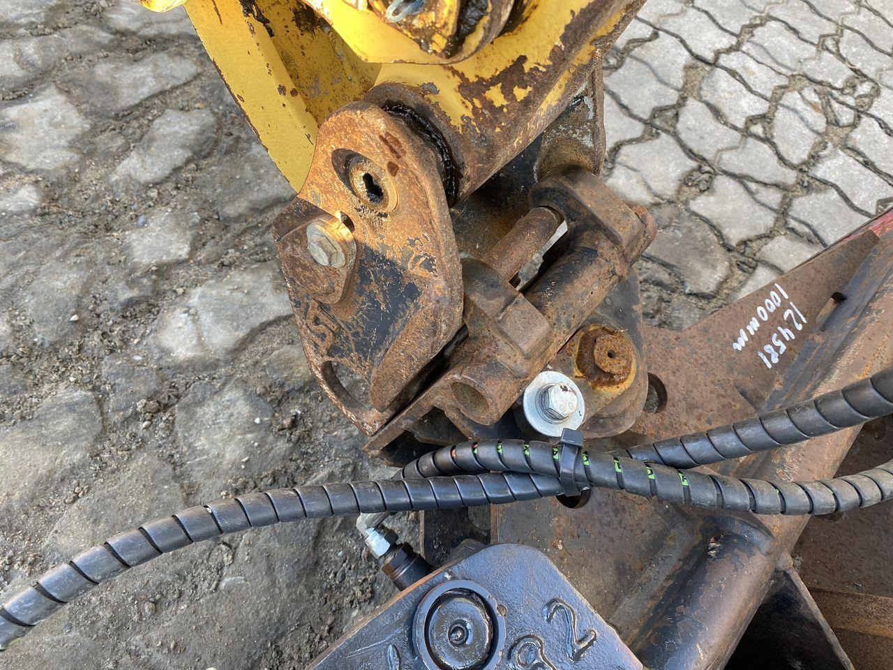 Мини-экскаватор Yanmar SV18: фото 11