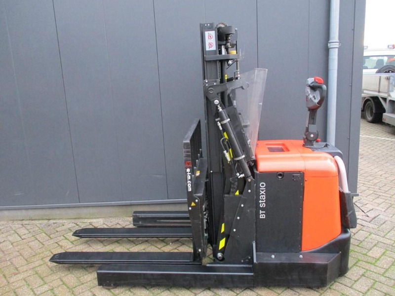 BT SPE 120 XR - Ричстакер: фото 1 BT SPE 120 XR - Ричстакер: фото 1