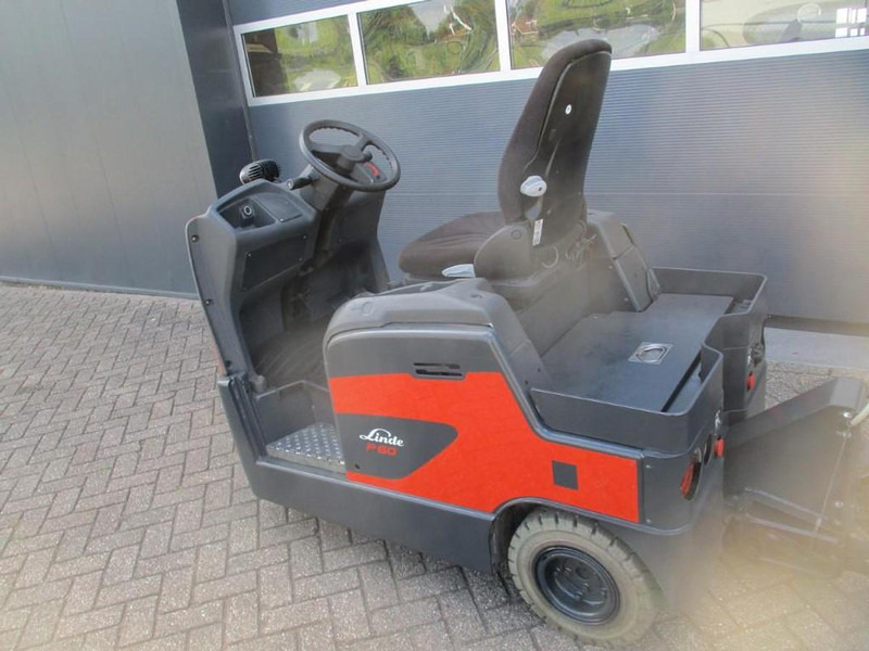 Linde P 60 - Складской тягач: фото 1 Linde P 60 - Складской тягач: фото 1