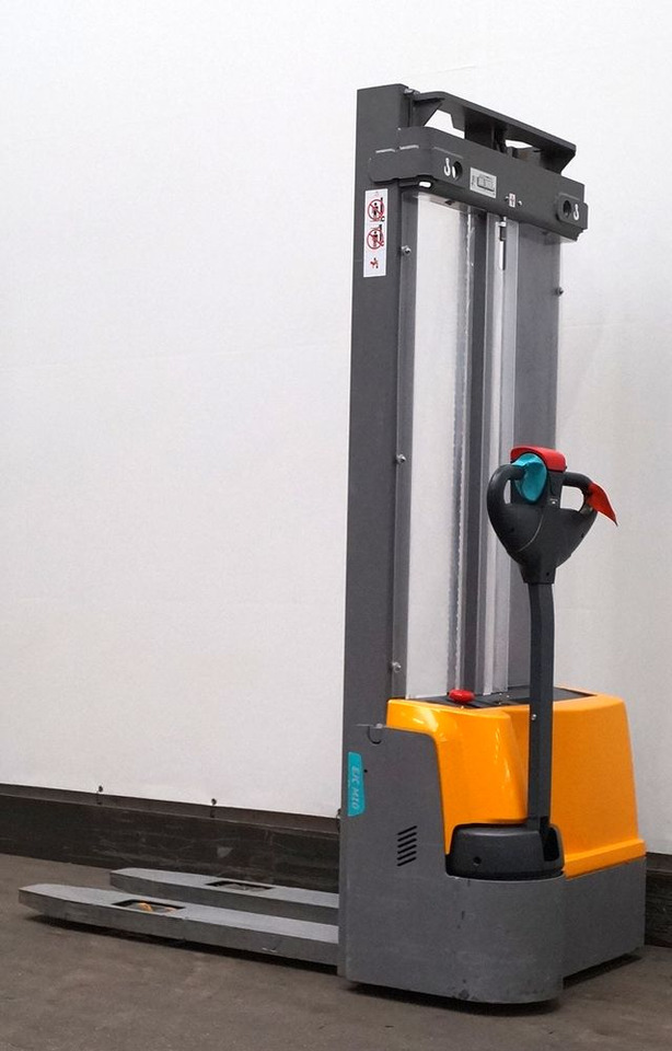 Jungheinrich EJC M10 - Штабелер: фото 2 Jungheinrich EJC M10 - Штабелер: фото 2