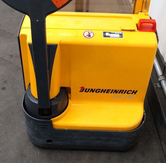 Jungheinrich EJC110 - Штабелер: фото 3 Jungheinrich EJC110 - Штабелер: фото 3