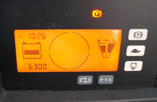 Jungheinrich ETV214 - Ричтрак: фото 4 Jungheinrich ETV214 - Ричтрак: фото 4