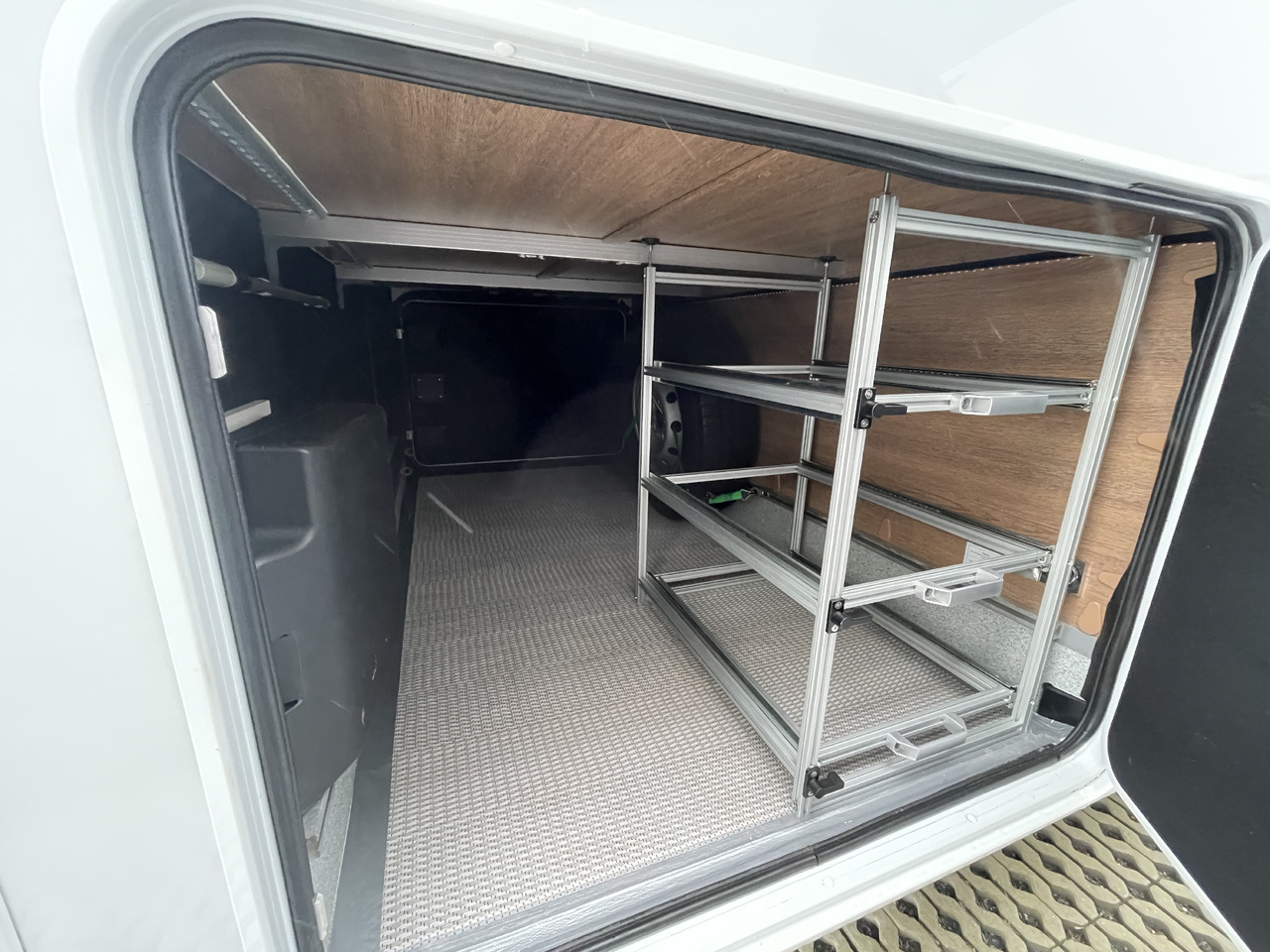 DETHLEFFS ESPRIT I 7150 - Интегрированный автодом: фото 4 DETHLEFFS ESPRIT I 7150 - Интегрированный автодом: фото 4