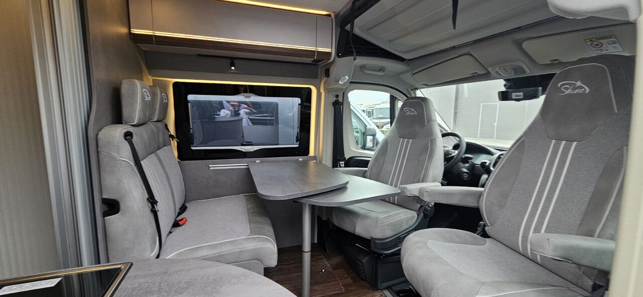 Pössl H-LINE SUMMIT SHINE 640 R - Цельнометаллический фургон: фото 2 Pössl H-LINE SUMMIT SHINE 640 R - Цельнометаллический фургон: фото 2