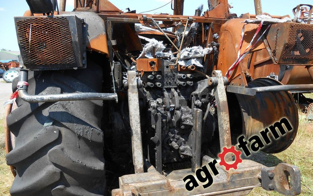 Fendt części używane 916 920 922 924 926 930 936 933 silnik wał skrzynia most oś podnośnik zwolnica - Коробка передач для Сельскохозяйственной техники: фото 5 Fendt części używane 916 920 922 924 926 930 936 933 silnik wał skrzynia most oś podnośnik zwolnica - Коробка передач для Сельскохозяйственной техники: фото 5