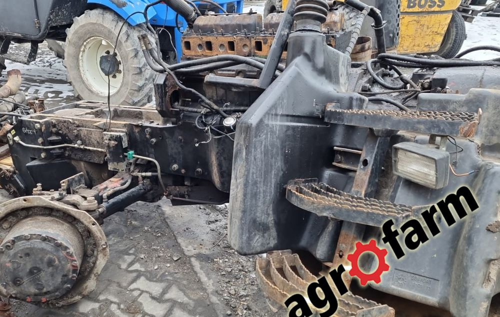Massey Ferguson 8270 skrzynia most silnik zwolnica oś koła - Коробка передач для Сельскохозяйственной техники: фото 1 Massey Ferguson 8270 skrzynia most silnik zwolnica oś koła - Коробка передач для Сельскохозяйственной техники: фото 1